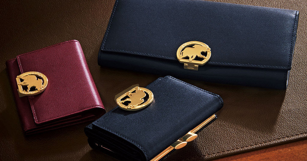 ホリデーを彩る、新しいスモールレザーグッズ