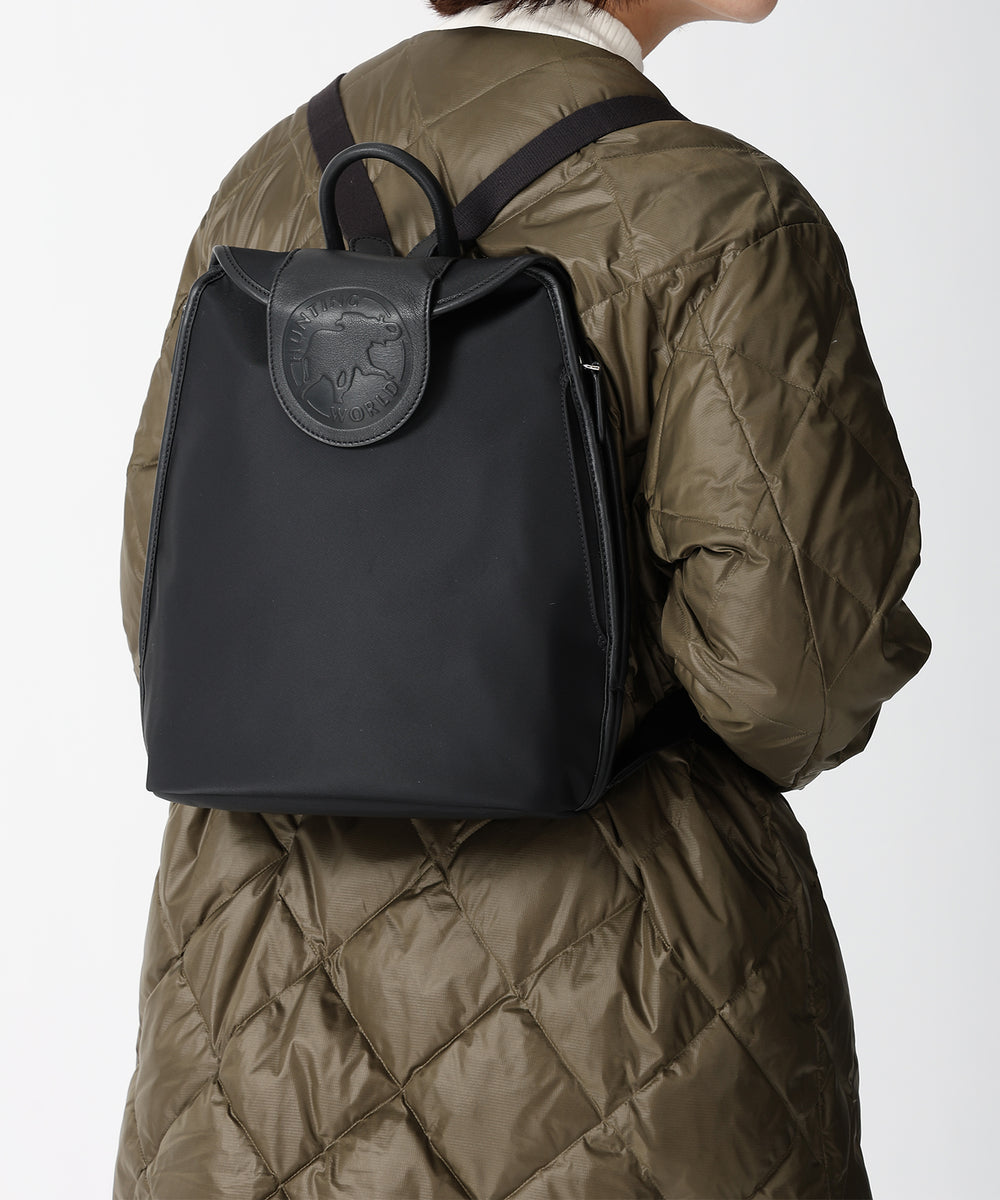 hunting worldアットイーズトラディション バックパック ブラック新品 アットイーズトラディション[バックパック7444TRD]ブラック6109411308