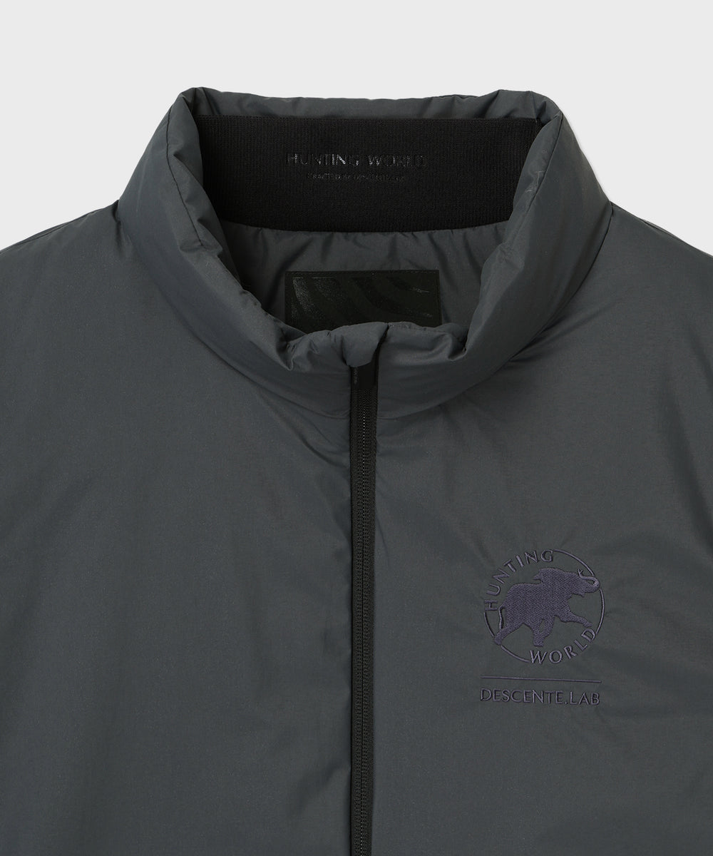 CRAFTED BY DESCENTE.LAB[クロスプリーツダウンベスト FVE01M]グレー