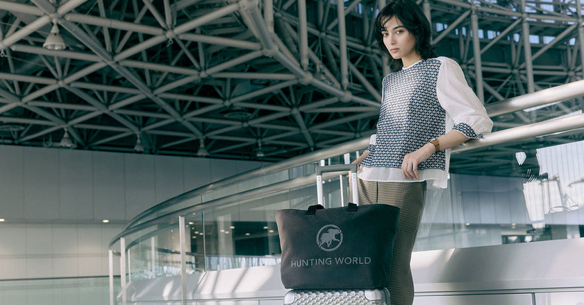 増える荷物もスマートに、軽量パッカブルトート