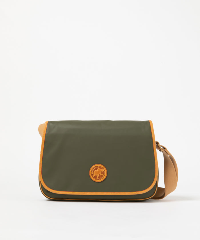 【ハンティングワールド】バチューショルダーバッグネービー/グリーン 楽天市場】ハンティングワールド バッグ レディース バチューサバス