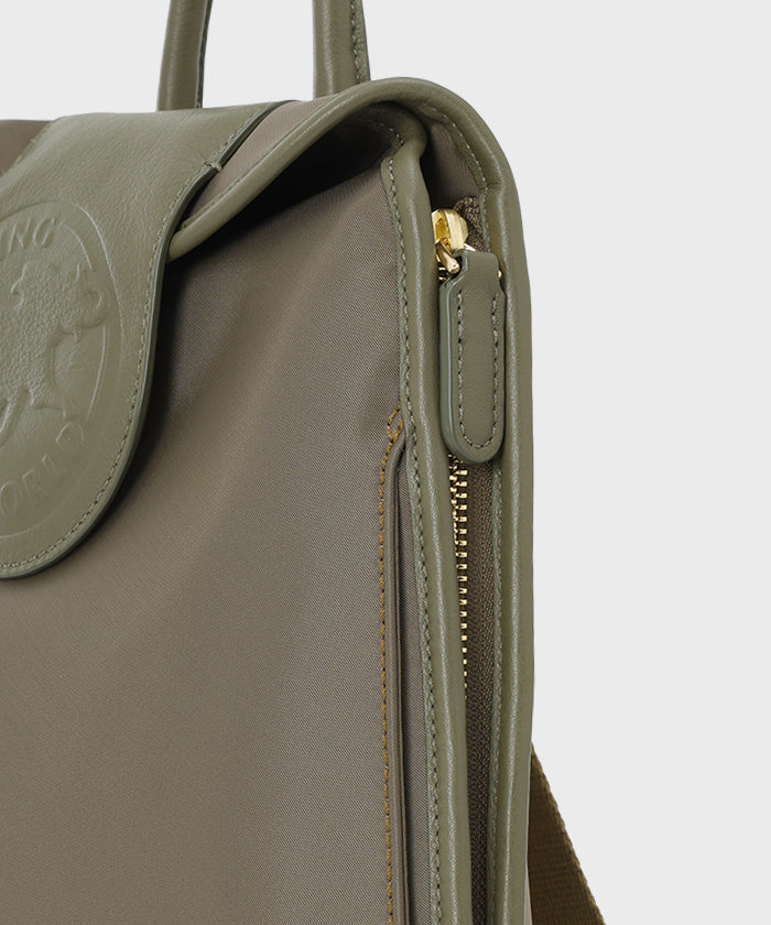 アットイーズトラディション[バックパック 7444TRD]カーキ6109411347