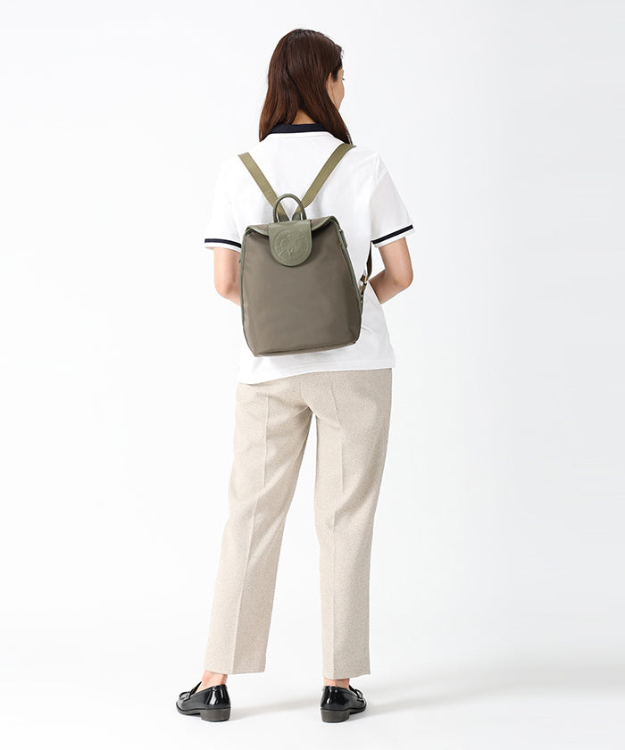 アットイーズトラディション[バックパック 7444TRD]カーキ6109411347