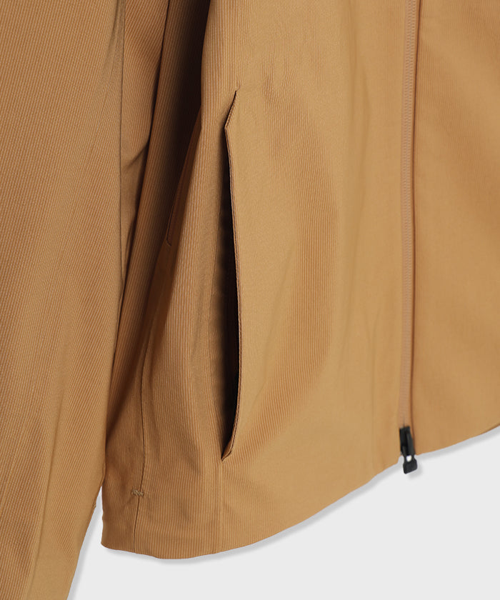 CRAFTED BY DESCENTE.LAB[ハードシェル アシンメトリーフィールドジャケット FWB61M]キャメル6234600434メンズ