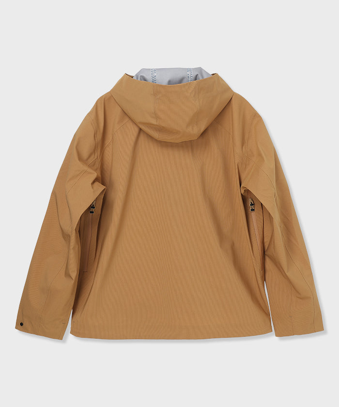 CRAFTED BY DESCENTE.LAB[ハードシェル アシンメトリーフィールドジャケット FWB61M]キャメル6234600434メンズ