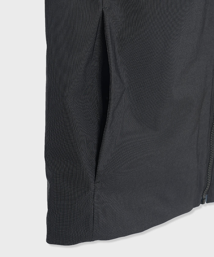 CRAFTED BY DESCENTE.LAB[オルタネイトリーウェーブ ダウンベスト FVE12M]ブラック6234600308メンズ