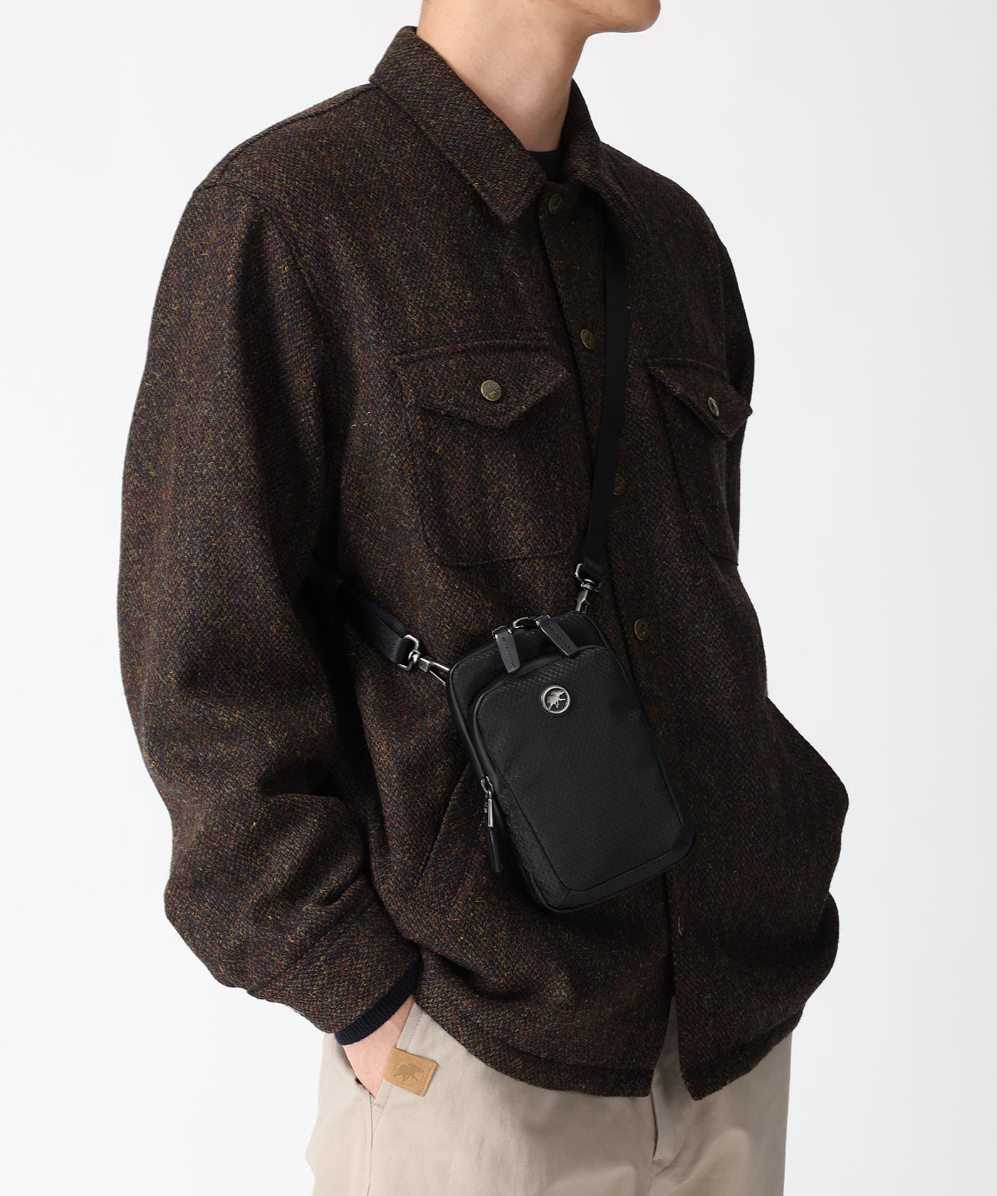 ユーティリティネオ[フォンケース 6270UTL]ブラック6109175608 1