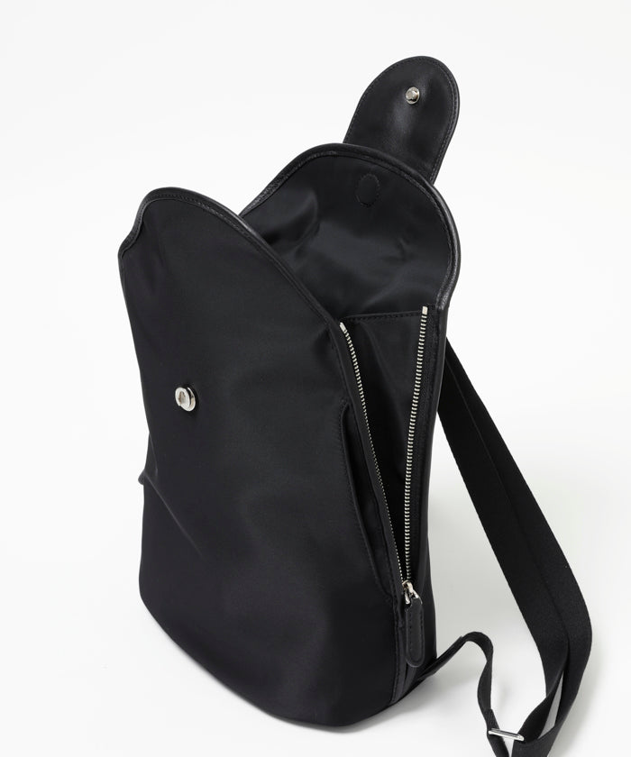 アットイーズトラディション[バックパック7444TRD]ブラック6109411308 4