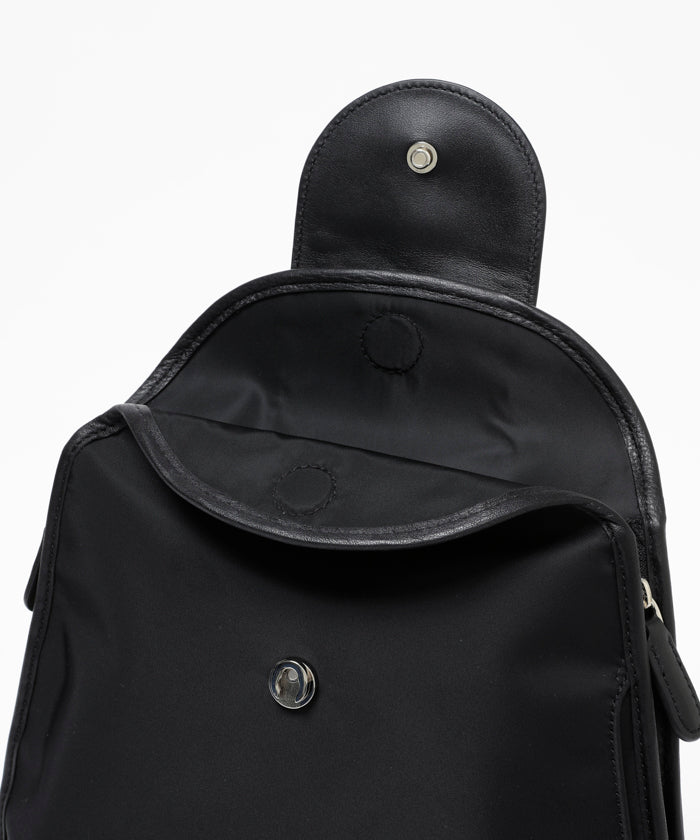 アットイーズトラディション[バックパック7444TRD]ブラック6109411308 5