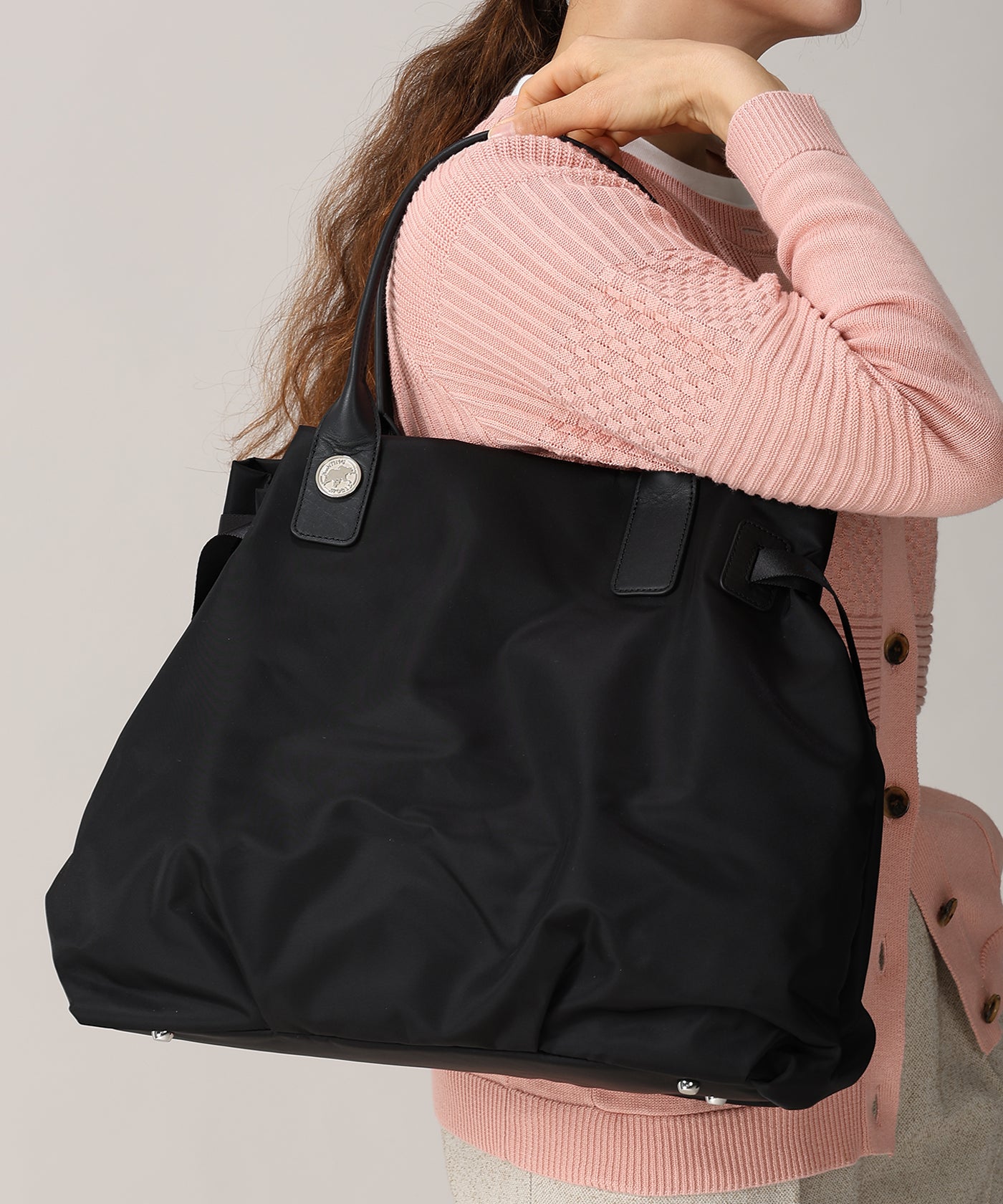 アットイーズサックフル[トートバッグM 7302SCF]ブラック6109403408 1