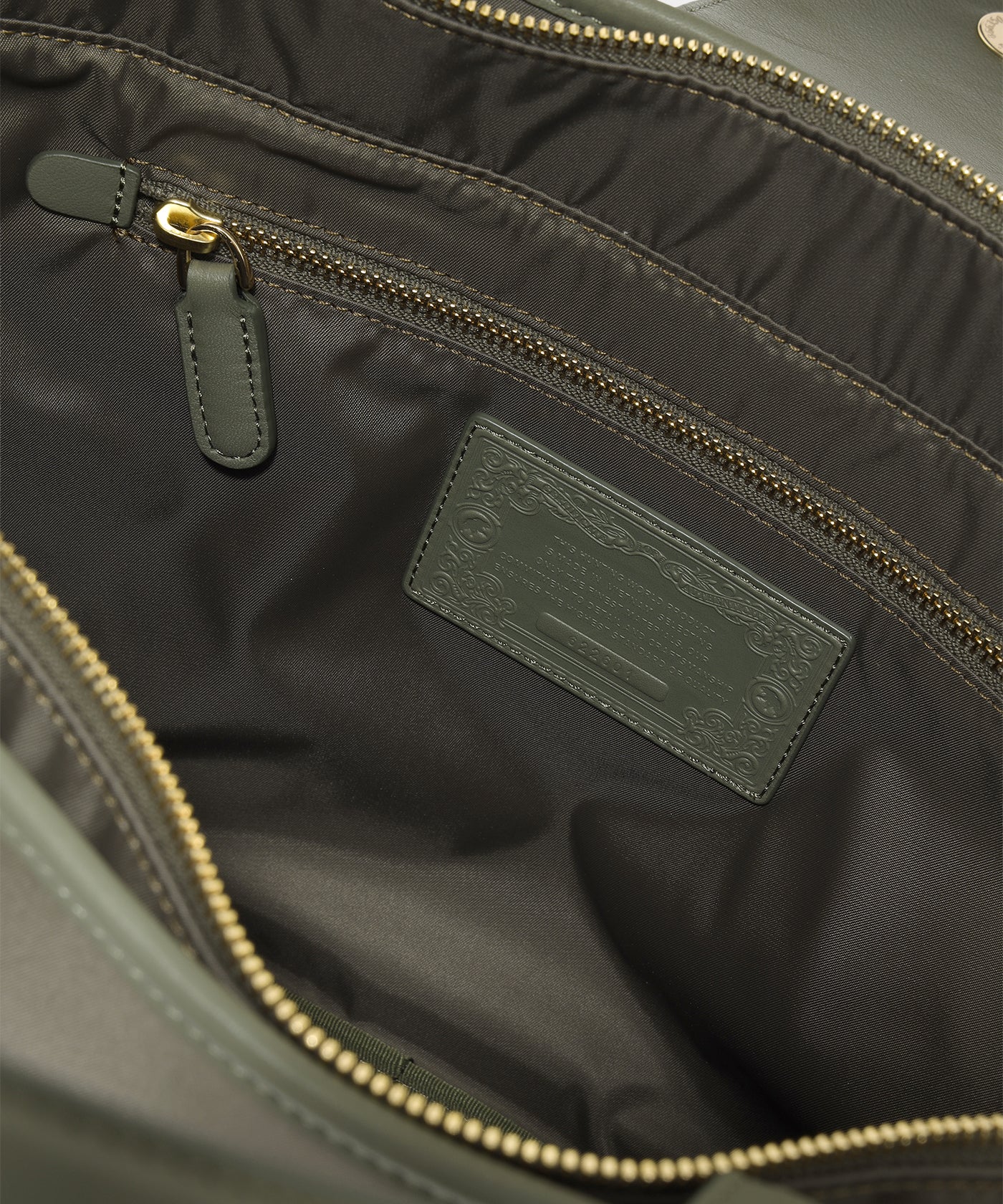 アットイーズトラディション[トートバッグM 7441TRD]カーキ6109411747 10