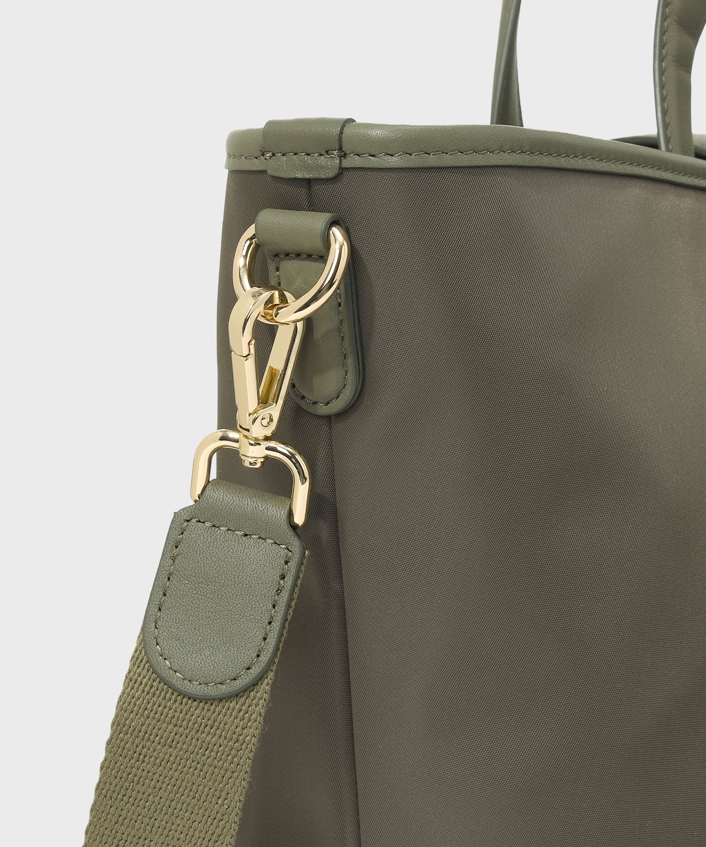 アットイーズトラディション[トートバッグM 7441TRD]カーキ6109411747 7