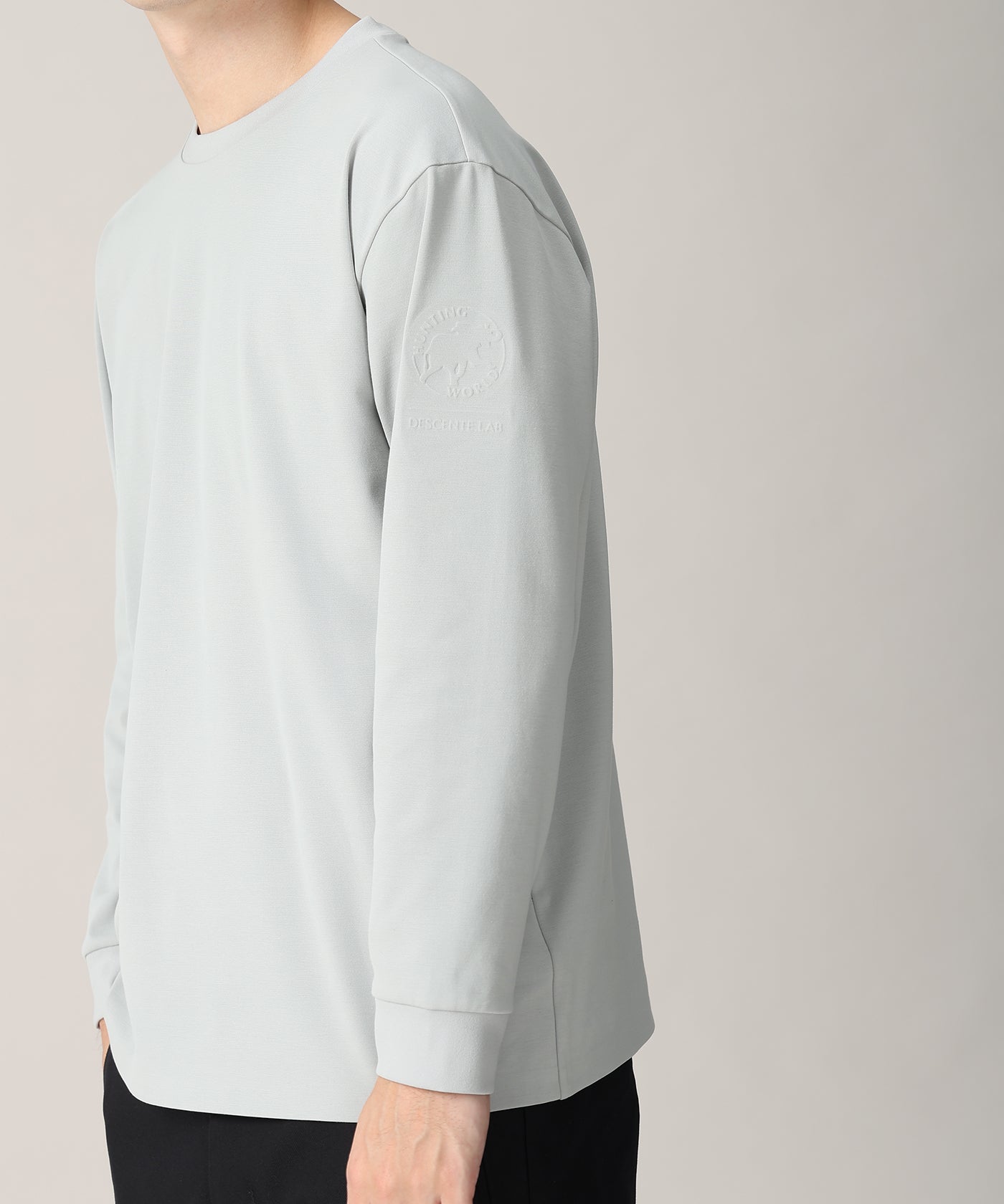 CRAFTED BY DESCENTE.LAB[ポンチロングスリーブシャツ FLT01M]ライトグレー6236600802メンズ 1