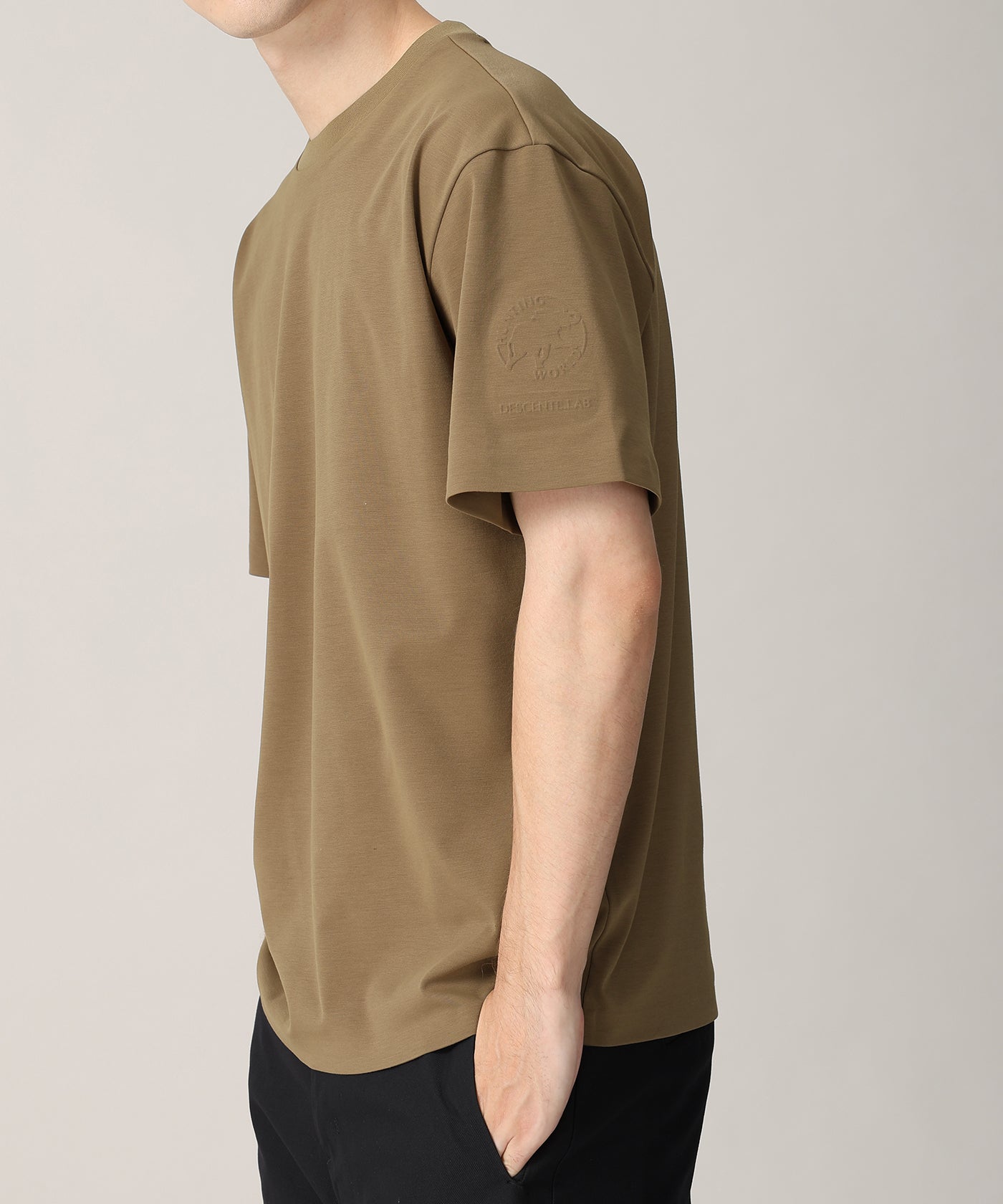 CRAFTED BY DESCENTE.LAB[ポンチハーフスリーブシャツ FHT01M]ブラウン6236600736メンズ 1