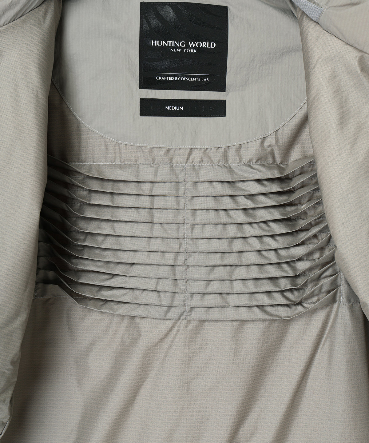 CRAFTED BY DESCENTE.LAB[クロスプリーツダウンジャケット FDJ01M]ベージュ6236600532メンズ 10