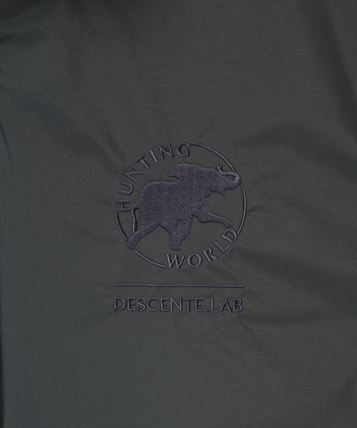 CRAFTED BY DESCENTE.LAB[クロスプリーツダウンベスト FVE01M]グレー6236600405メンズ 4