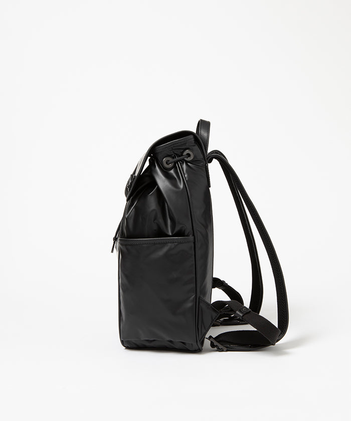 バチューデイトリップ[バックパックS 4624BDT]ブラック6109060408 HUNTING WORLD