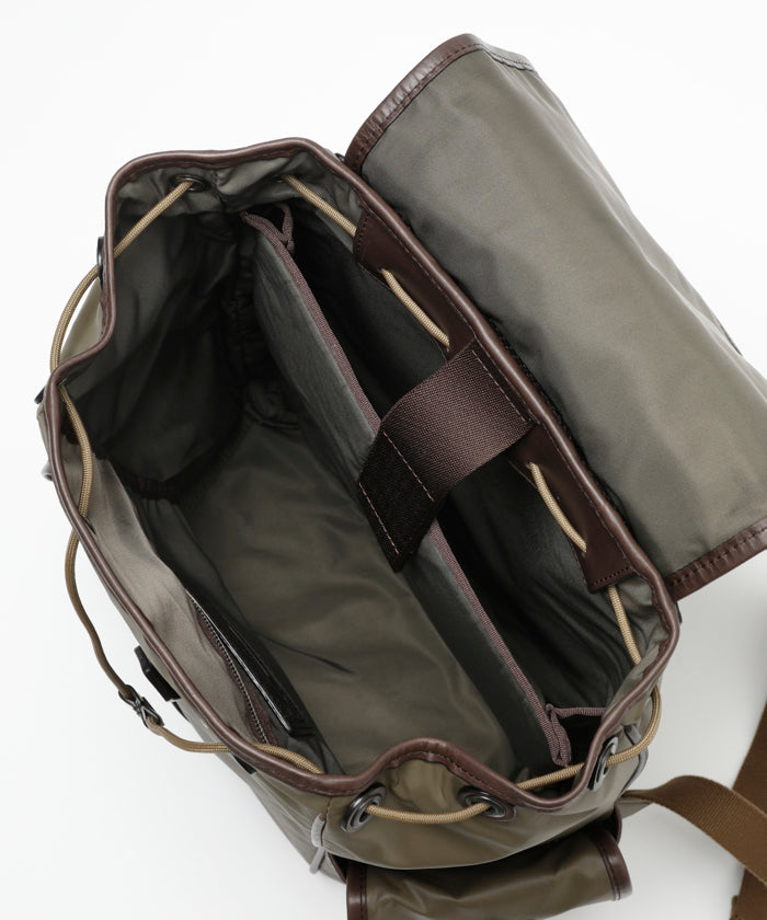 バチューデイトリップ[バックパック4622BDT]オリーブ6109064646 HUNTING WORLD