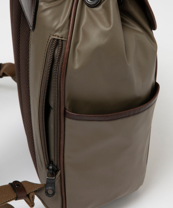 バチューデイトリップ[バックパックS 4624BDT]オリーブ6109060446 HUNTING WORLD