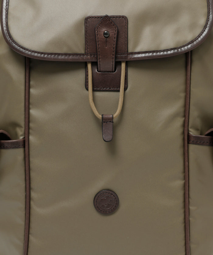 バチューデイトリップ[バックパック4622BDT]オリーブ6109064646 HUNTING WORLD