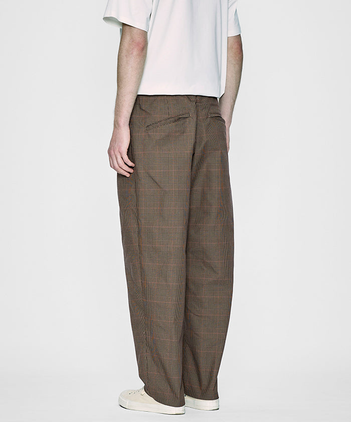 CRAFTED BY DESCENTE.LAB[ATYストレッチウーブン ワンタックカーブパンツ FLP04M]グレー6234600705メンズ HUNTING WORLD