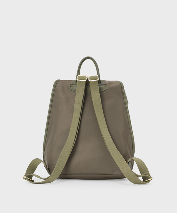 アットイーズトラディション[バックパック 7444TRD]カーキ6109411347 HUNTING WORLD