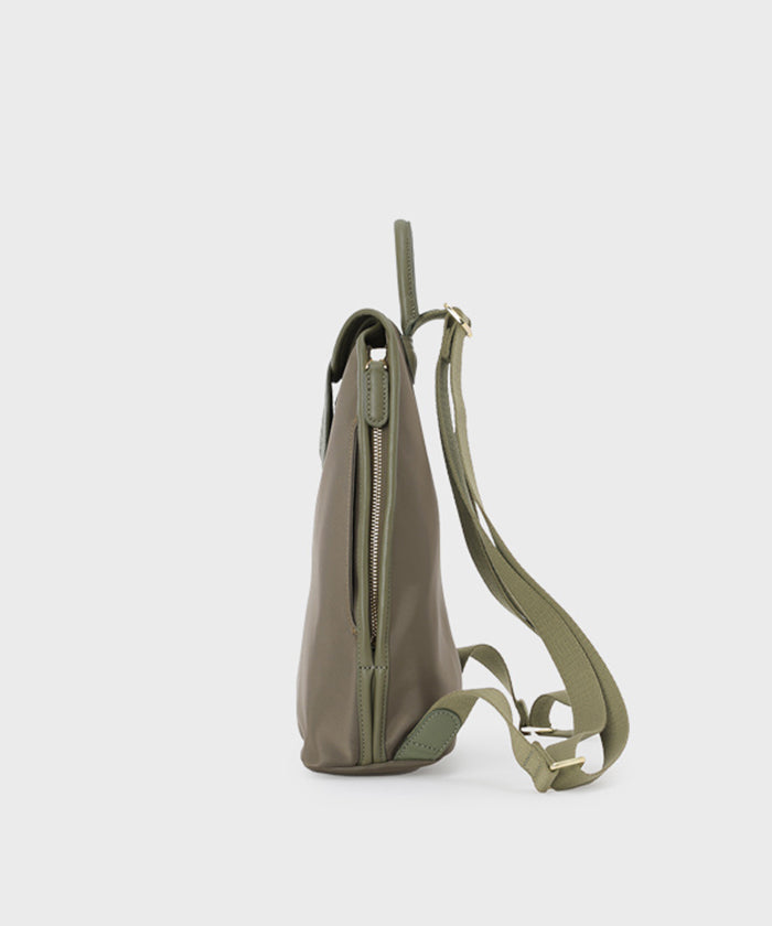 アットイーズトラディション[バックパック 7444TRD]カーキ6109411347 HUNTING WORLD