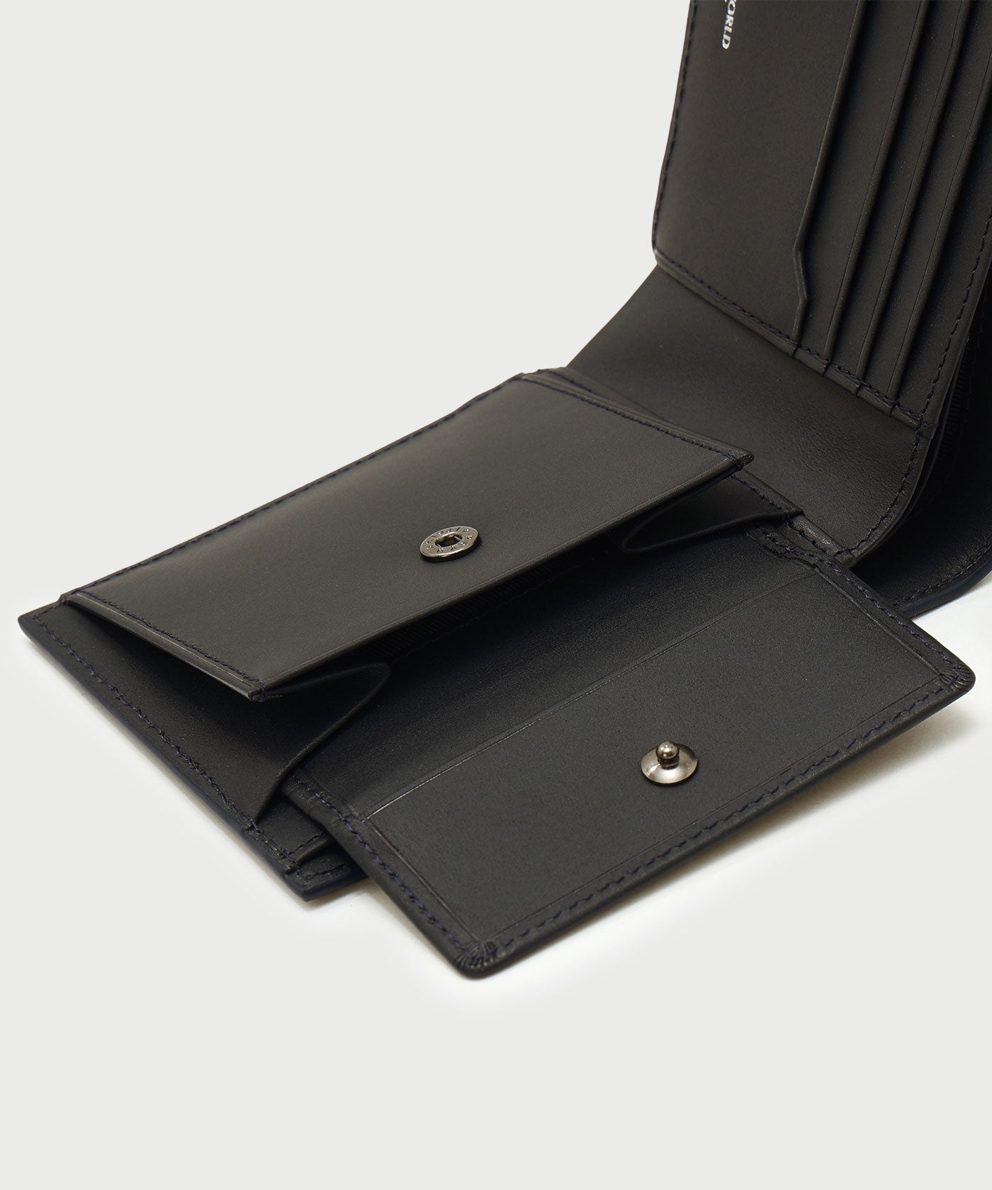 クリスタルグレイン[フォールデッドウォレット 371CGR]ブラック6119203008 HUNTING WORLD