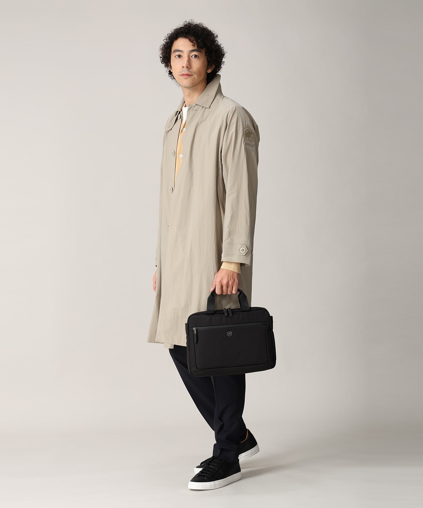 ユーティリティネオ[2WAYショルダーバッグ 6298UTL]ブラック6109175408 HUNTING WORLD