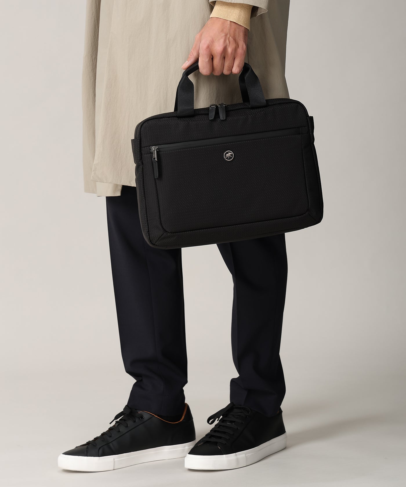 ユーティリティネオ[2WAYショルダーバッグ 6298UTL]ブラック6109175408 HUNTING WORLD