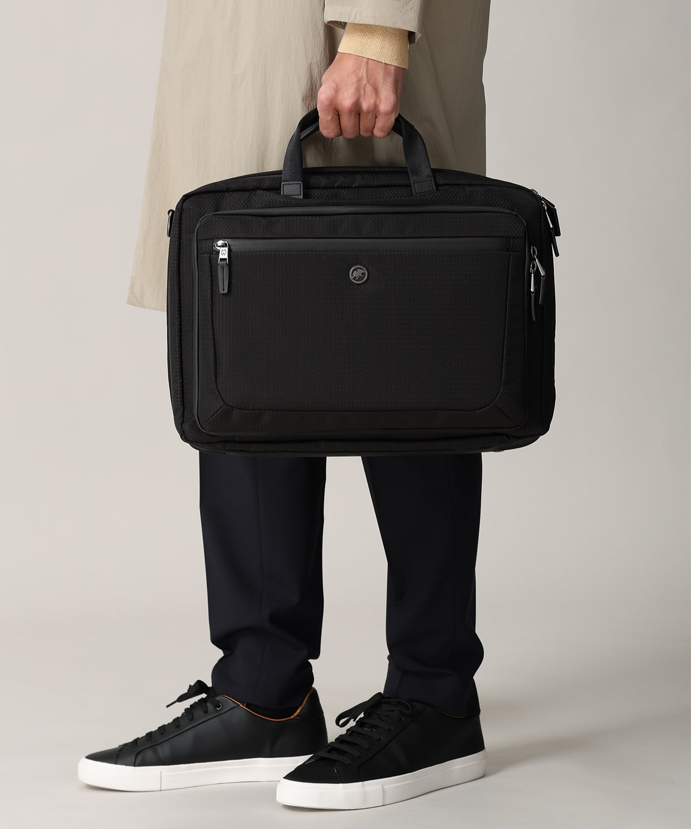 ユーティリティネオ[3WAYバッグ 6271UTL]ブラック6109175708 HUNTING WORLD