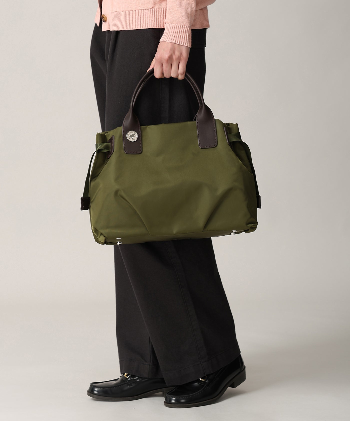 アットイーズサックフル[トートバッグS 7301bSCF]オリーブ6109403546 HUNTING WORLD